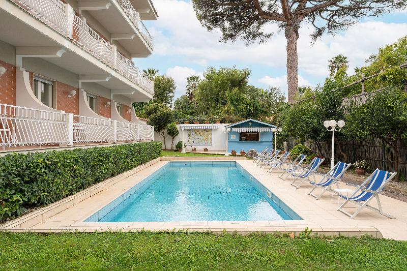 호텔 Eliseo Park's