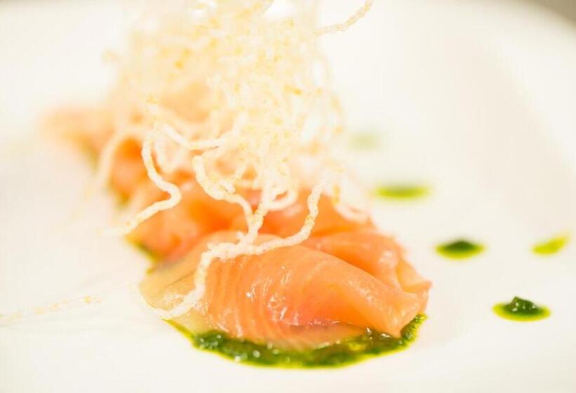 Отель Enzian Genziana