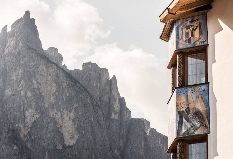 Отель Enzian Genziana