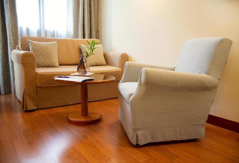 Ih Hotels Milano Eur   Trezzano Sul Naviglio