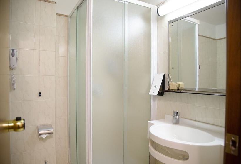 Ih Hotels Milano Eur   Trezzano Sul Naviglio