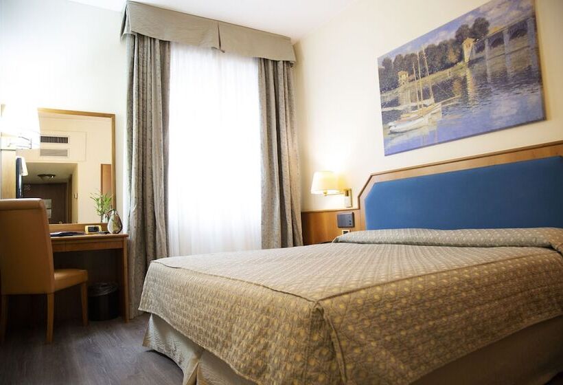 Ih Hotels Milano Eur   Trezzano Sul Naviglio