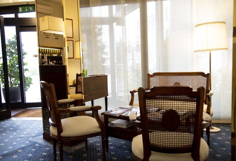 Ih Hotels Milano Eur   Trezzano Sul Naviglio