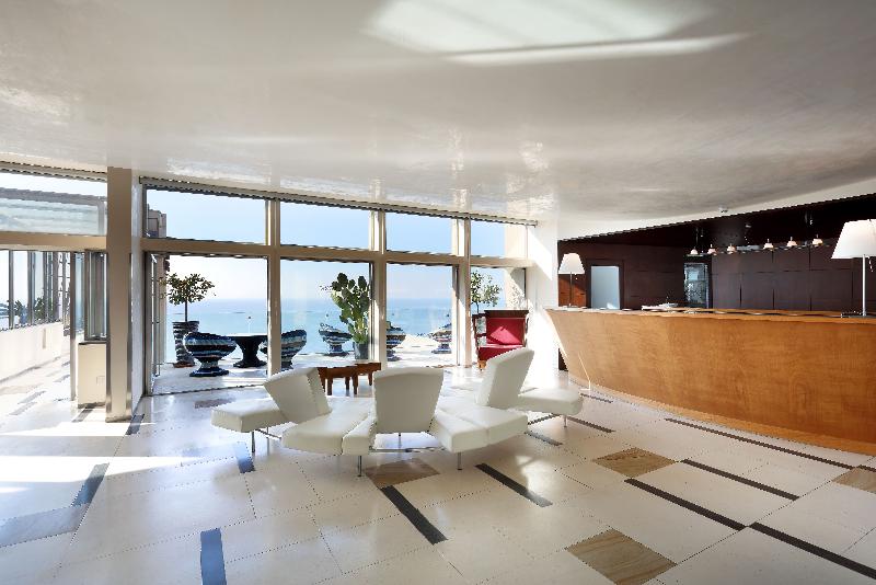 ホテル Eurostars Monte Tauro