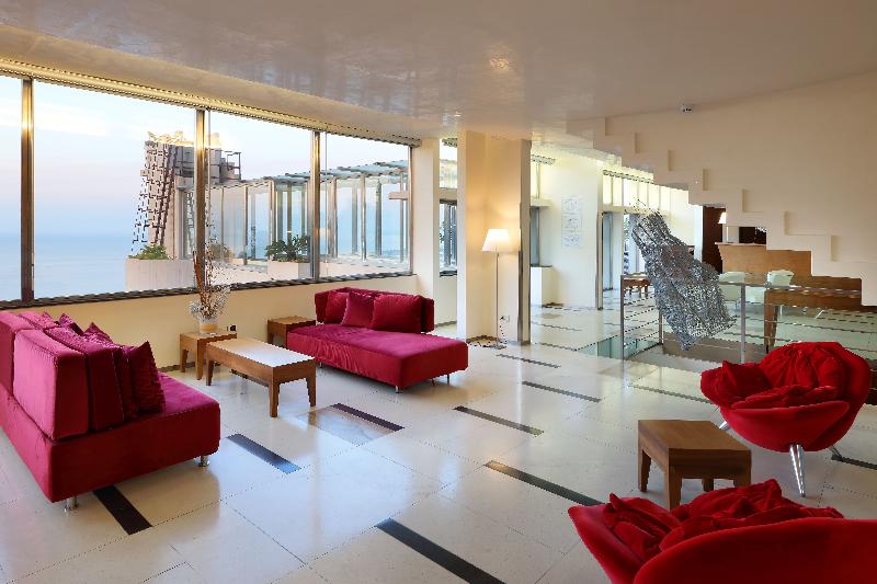 ホテル Eurostars Monte Tauro