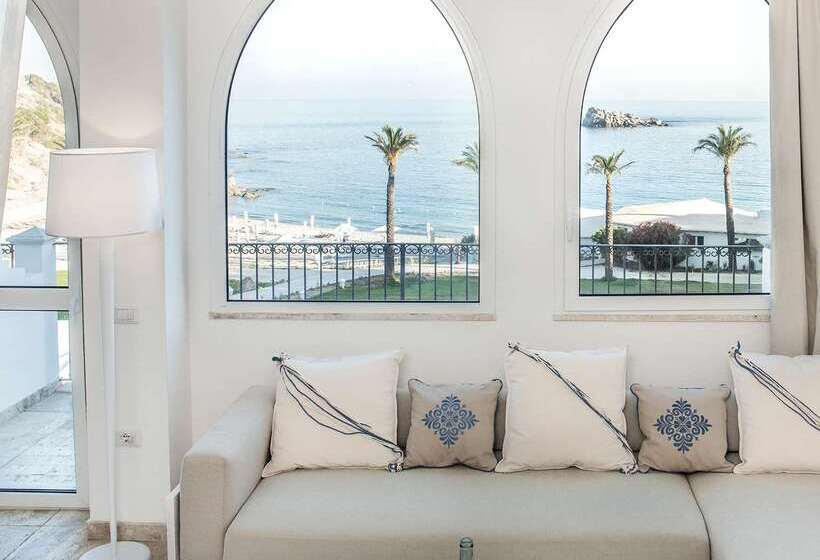 هتل Falkensteiner Resort Capo Boi