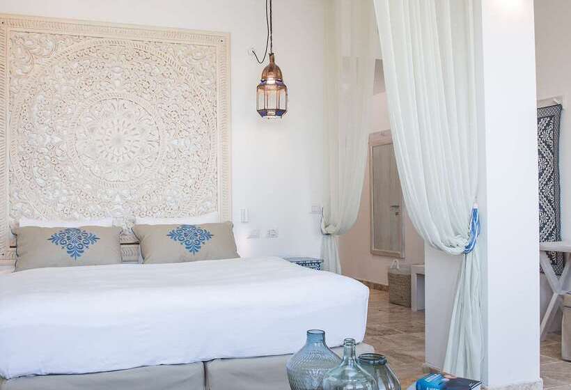 هتل Falkensteiner Resort Capo Boi