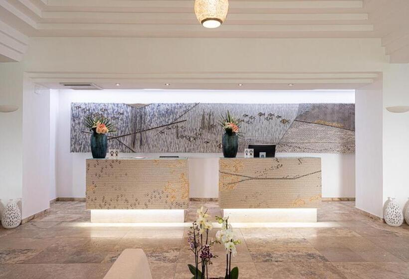 هتل Falkensteiner Resort Capo Boi