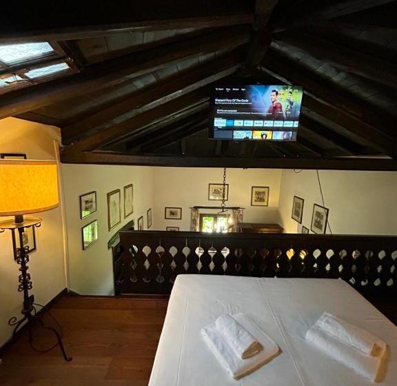 ホテル Foresteria Castello Formentini