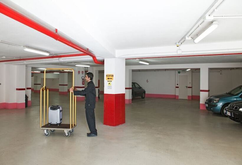 בית מלון כפרי Giberti & Spa