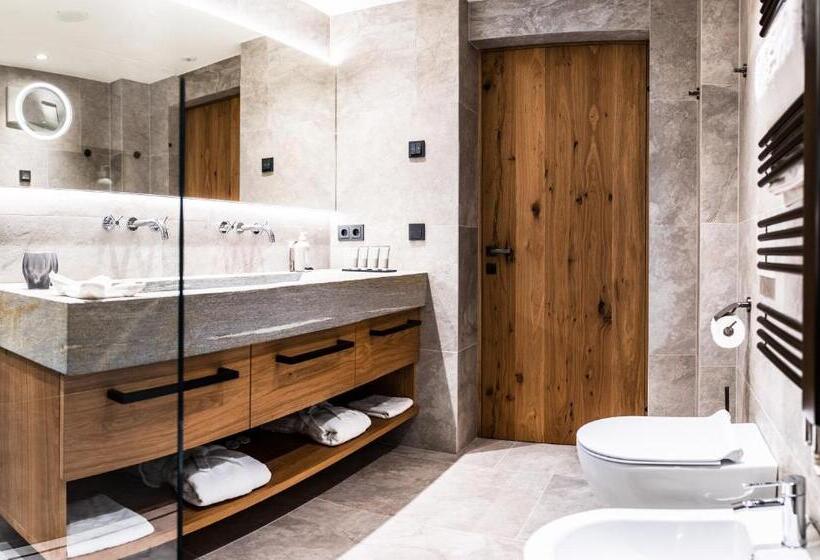 فندق Granbaita Dolomites