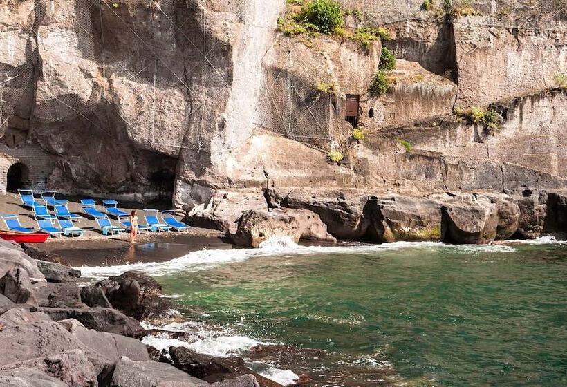 Grand Hotel Cocumella