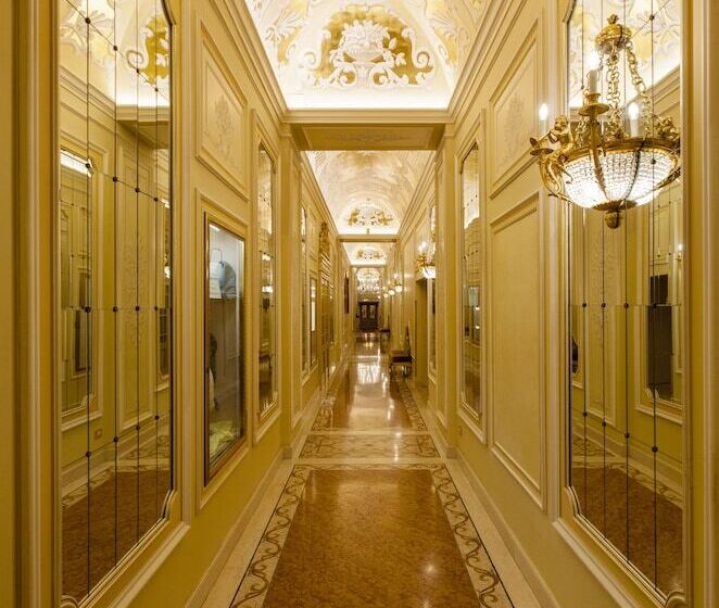 Grand Hotel Des Iles Borromées & Spa