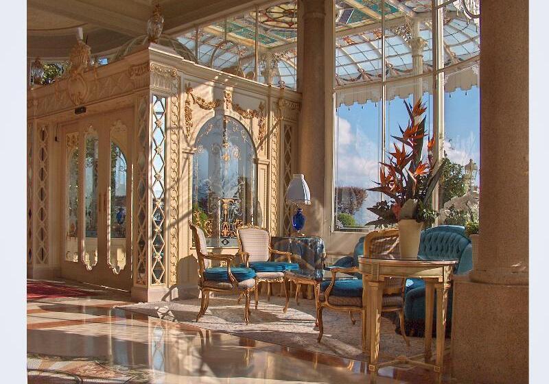 Grand Hotel Des Iles Borromées & Spa