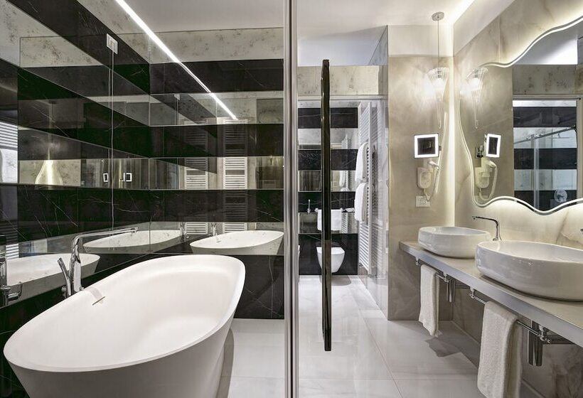 Grand Hotel Duchi D Aosta