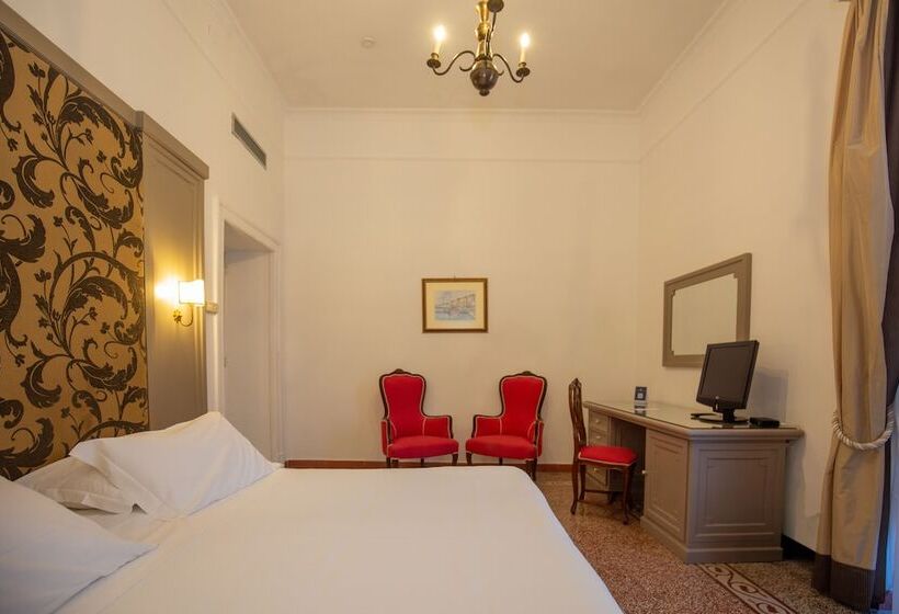 Grand Hotel Europa Palace