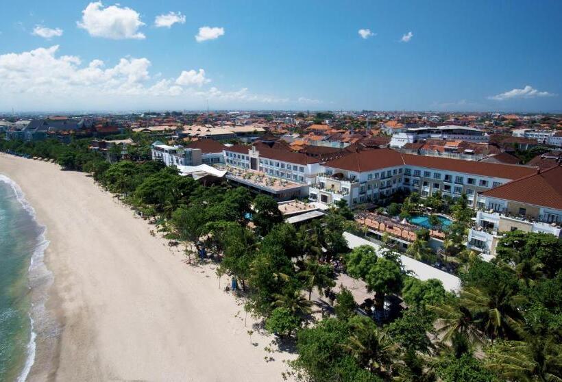 酒店 Truntum Kuta Formerly Grand Inna Kuta