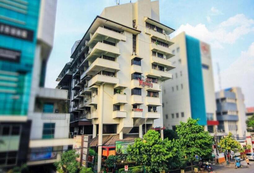 호텔 Grand Menteng