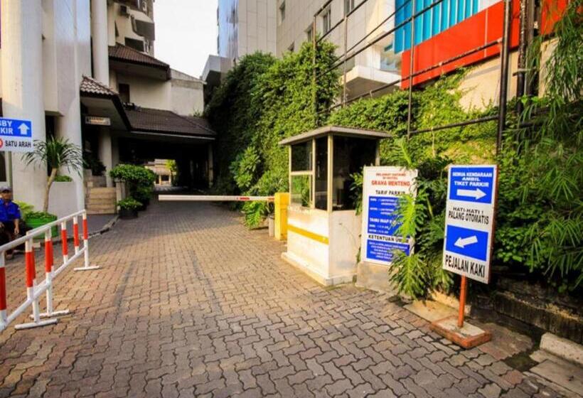호텔 Grand Menteng