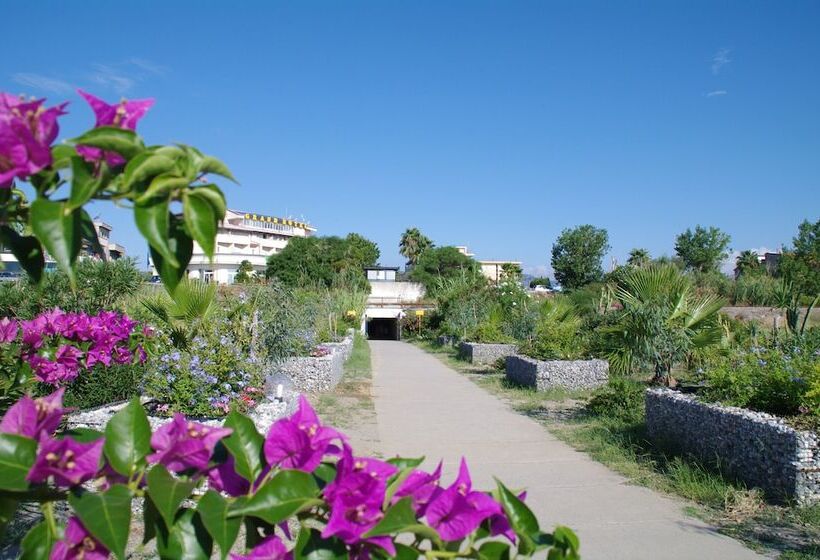 Grand Hotel President