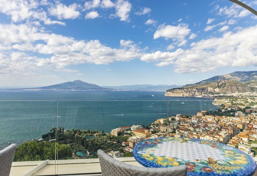 Grand Hotel President