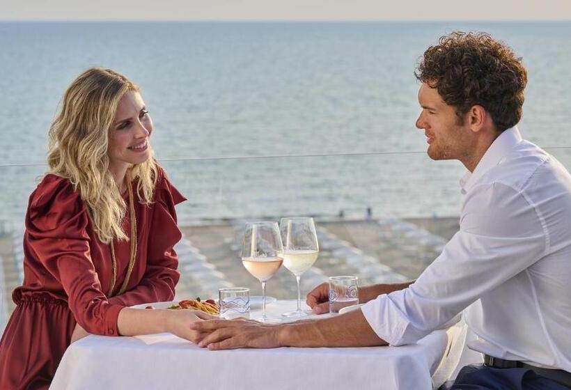 Grand Hotel Principe Di Piemonte