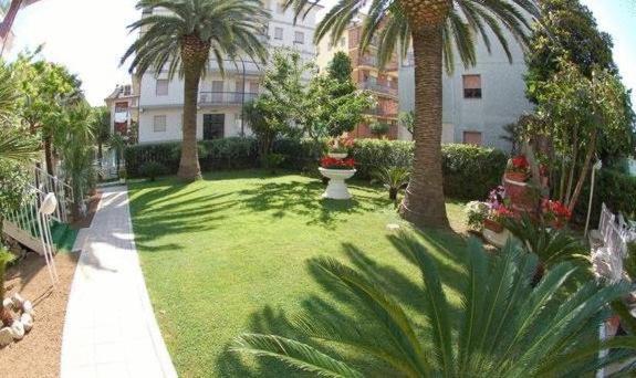 호텔 Haus Charlotte