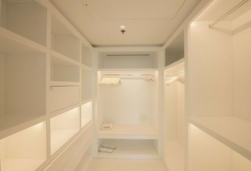 호텔 Hilton Sorrento Palace