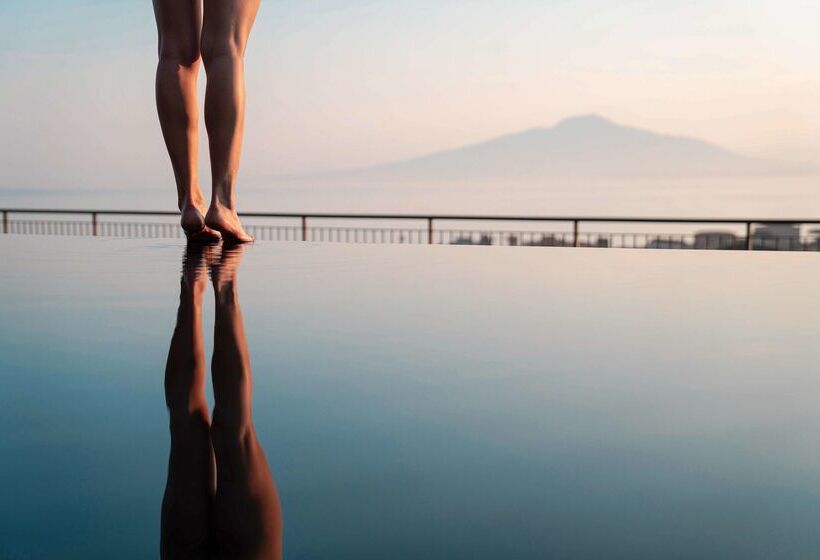 호텔 Hilton Sorrento Palace