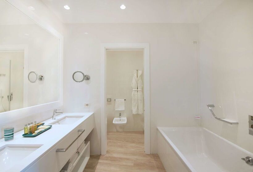 호텔 Hilton Sorrento Palace