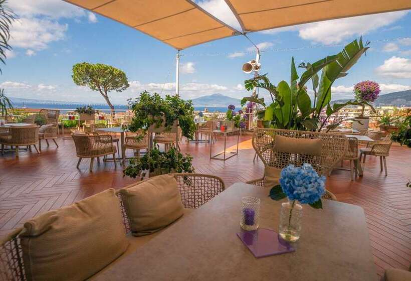 호텔 Hilton Sorrento Palace