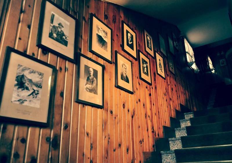 호텔 Hostellerie Des Guides