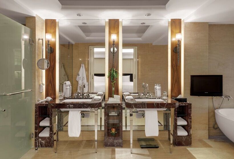 هتل Indonesia Kempinski Jakarta