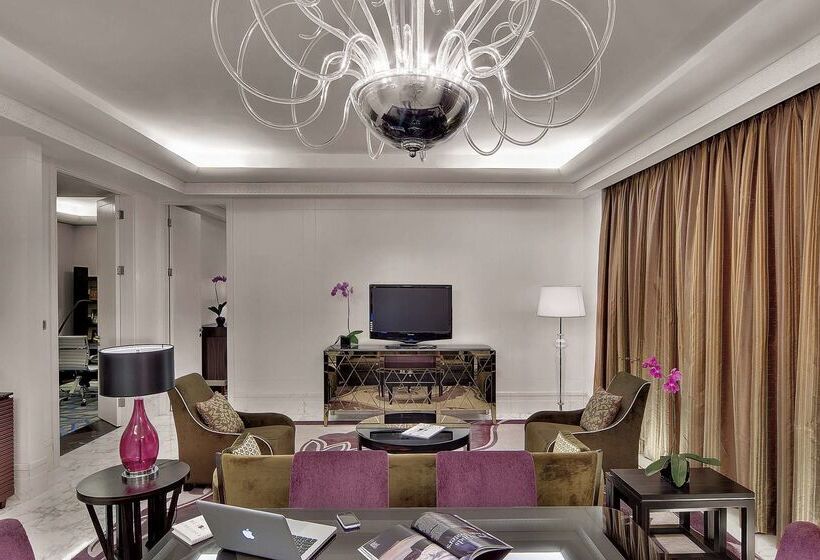 Отель Indonesia Kempinski Jakarta