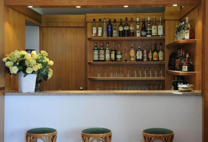 בית מלון כפרי Italie Et Suisse