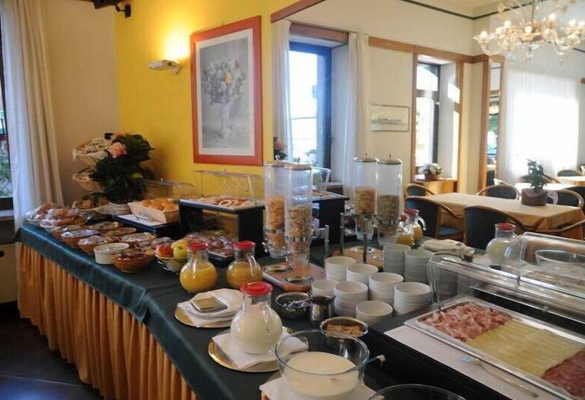 בית מלון כפרי Italie Et Suisse