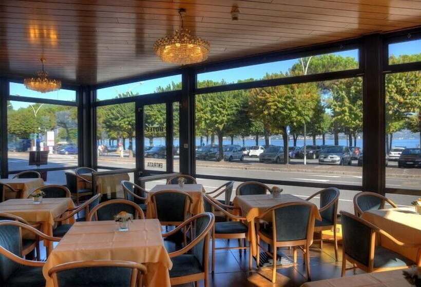 בית מלון כפרי Italie Et Suisse