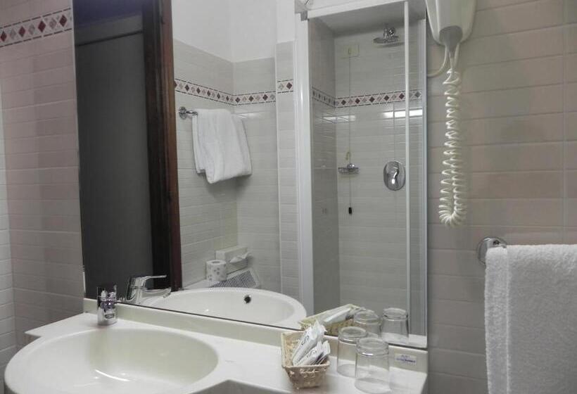 בית מלון כפרי Italie Et Suisse