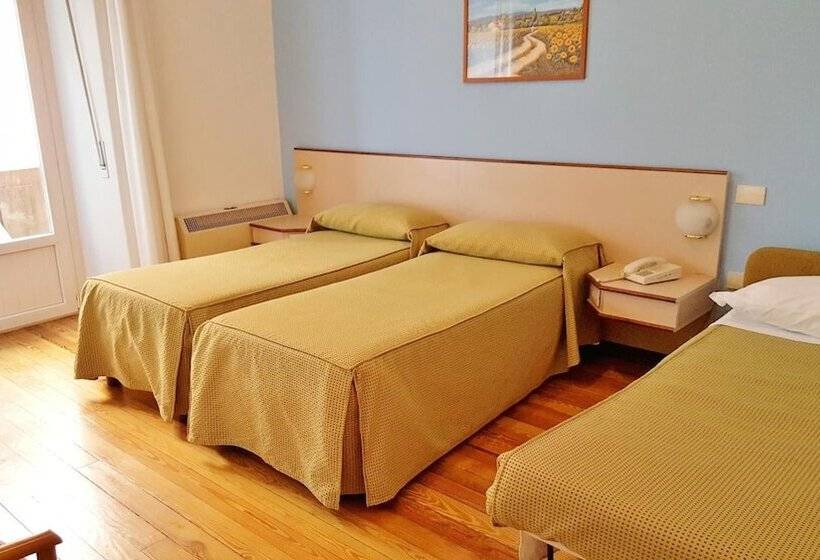 בית מלון כפרי Italie Et Suisse