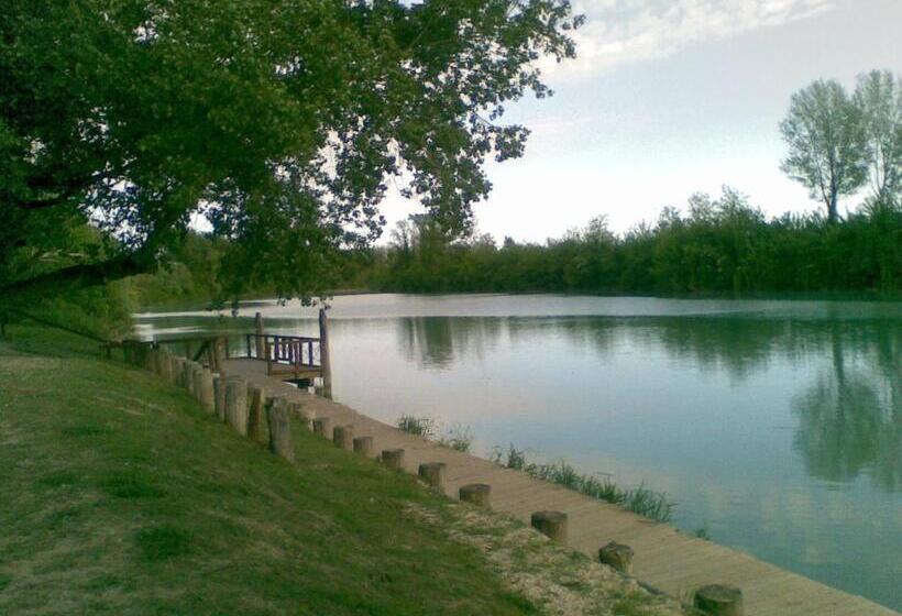 בית מלון כפרי Kristall