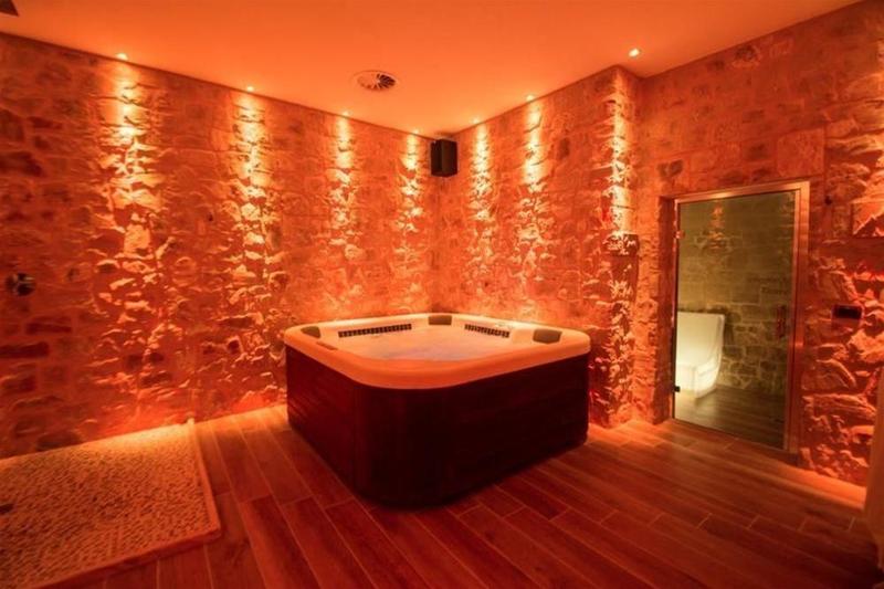 Отель La Bastiglia