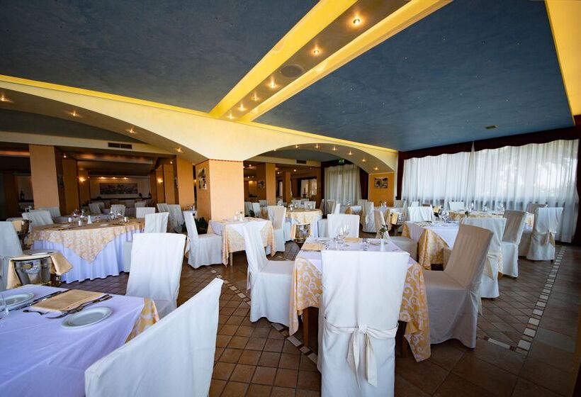 فندق Labranda Rocca Nettuno Tropea