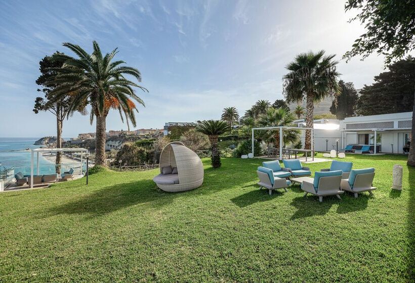 فندق Labranda Rocca Nettuno Tropea