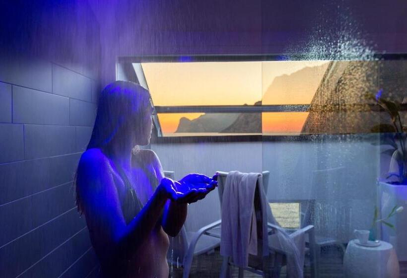 هتل Lago Di Garda