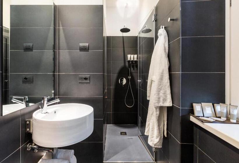 Отель Lago Di Garda