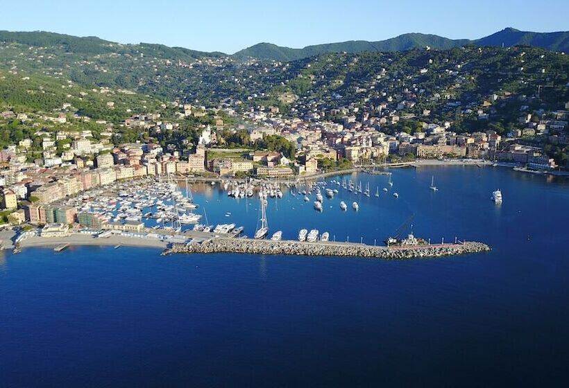 בית מלון כפרי Laurin