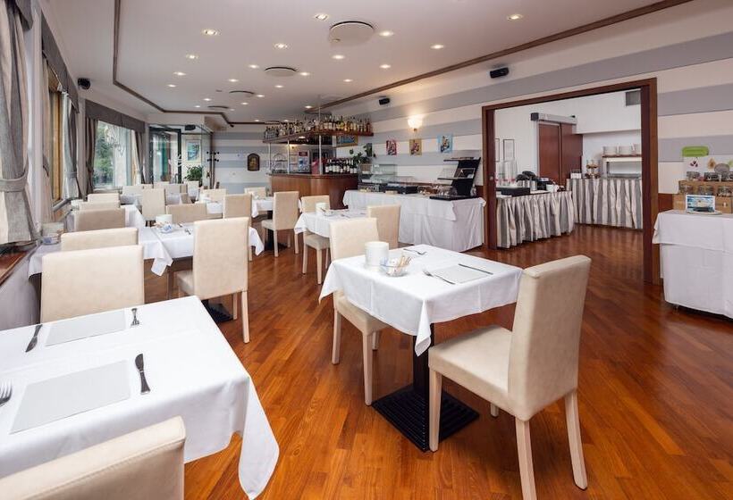 בית מלון כפרי Laurin