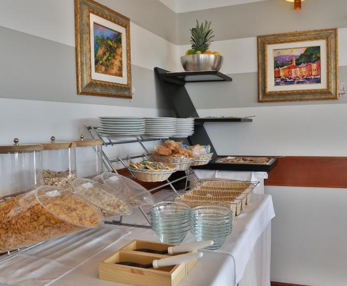 בית מלון כפרי Laurin