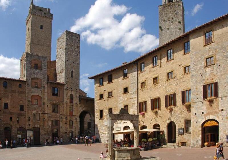 Отель Leon Bianco