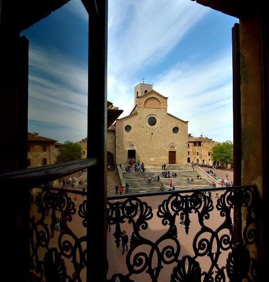 Отель Leon Bianco